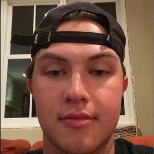 Meet your Posher, Adam